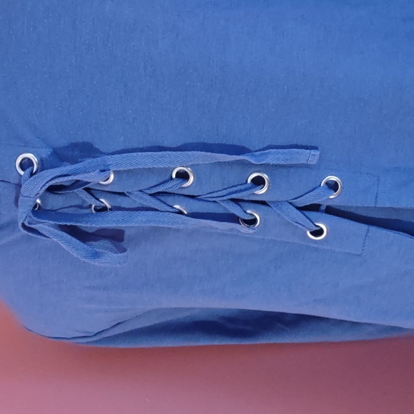 Lace up back long sleeve tunic - Picture 5 of 5